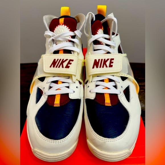 Cream Maroon Orange Nike Air Trainer Huarache - City Pride Houston - Picture 2 of 3
